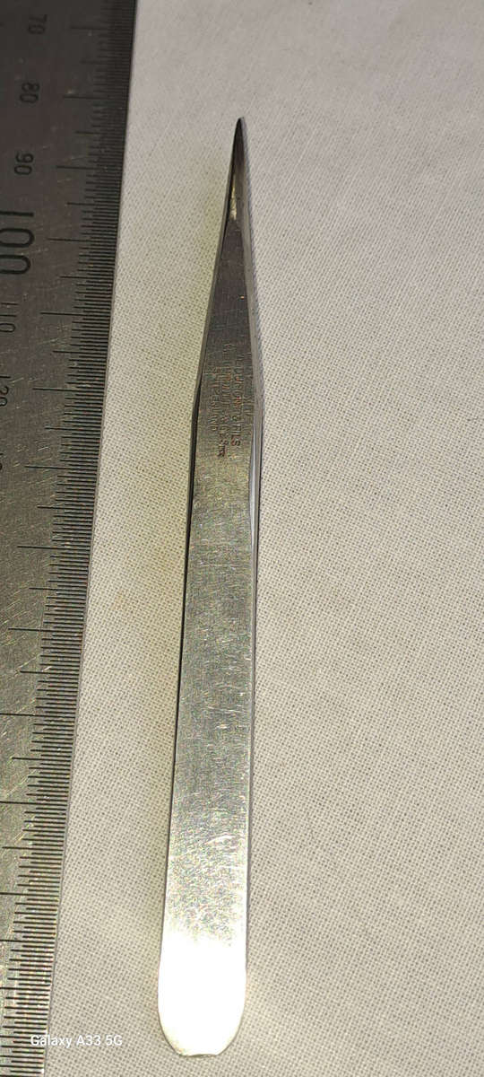 Dumont  Switzerland no 3 tweezers