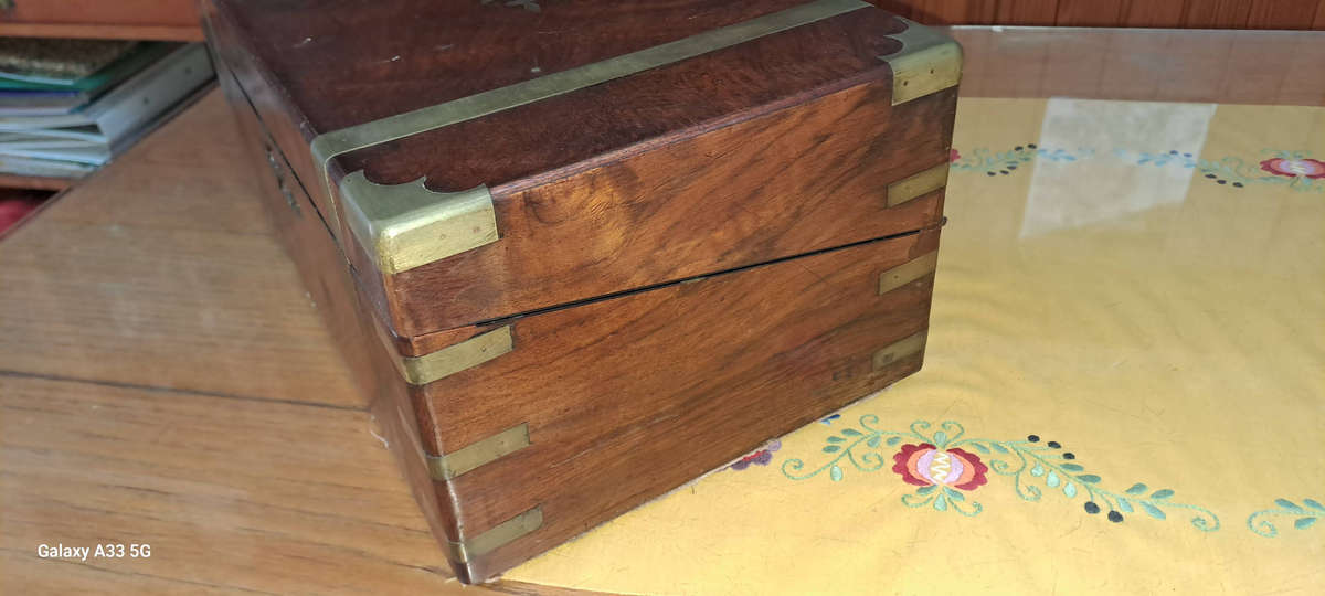 Antique writing slope