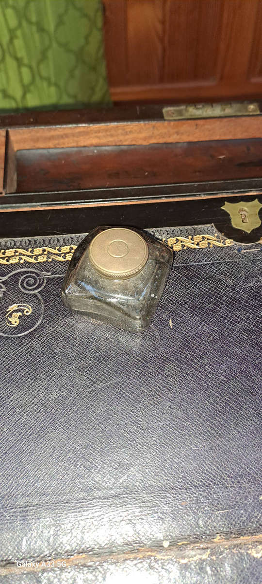 Antique writing slope