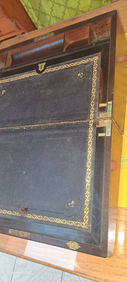 Antique writing slope