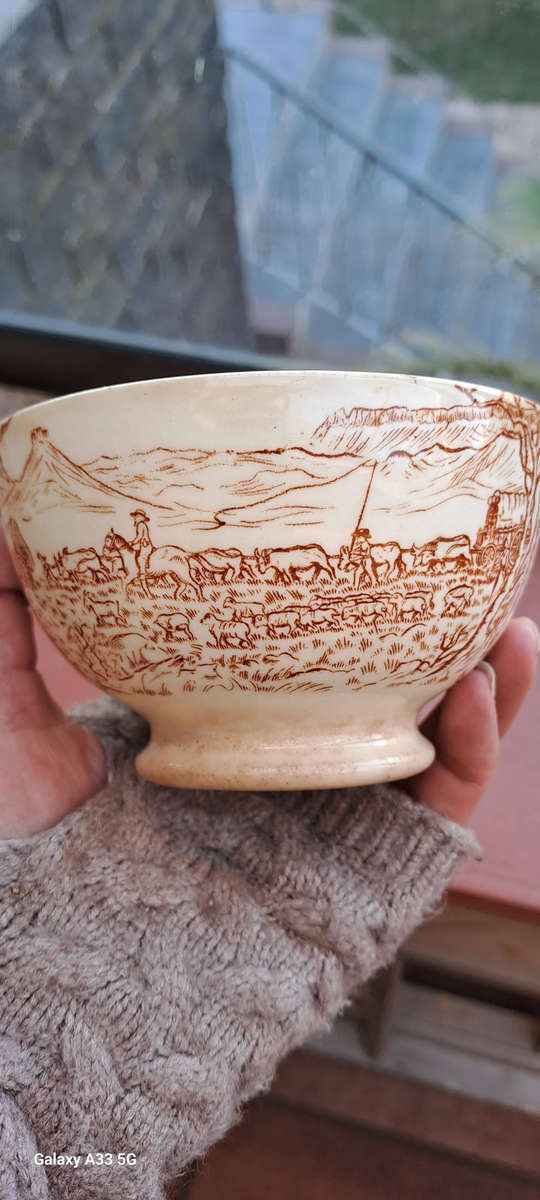 1938 original Voortrekker Monument porcelain bowl Eeufees Bowl