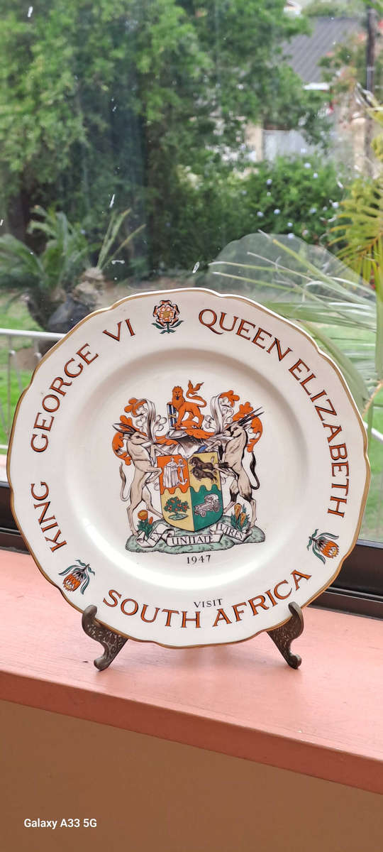 commemorative 1947 Royal visit plate