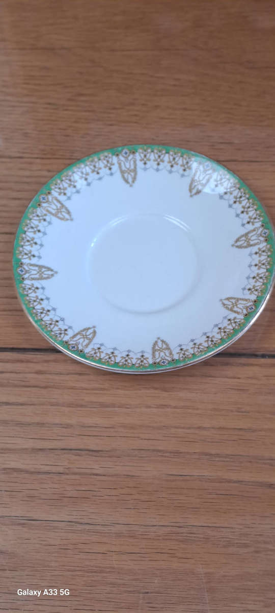 Large Royal Doulton TIVOLI saucer diam 17.5cm