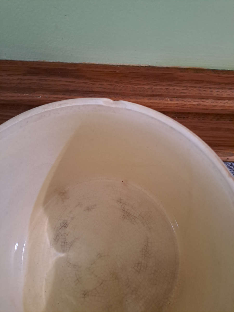 Beautiful vintage large biscuit barel