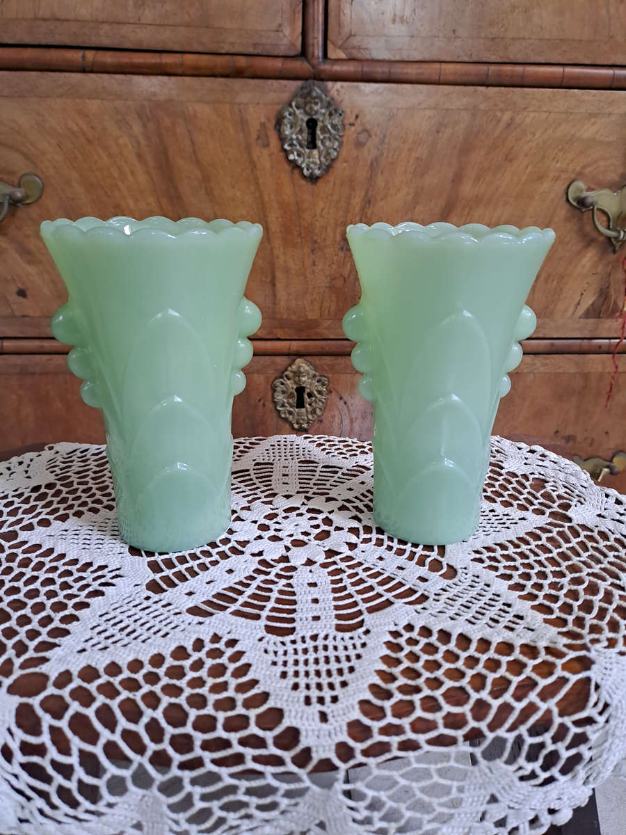 Pair of beautiful 1950's Art Deco Jadeite
