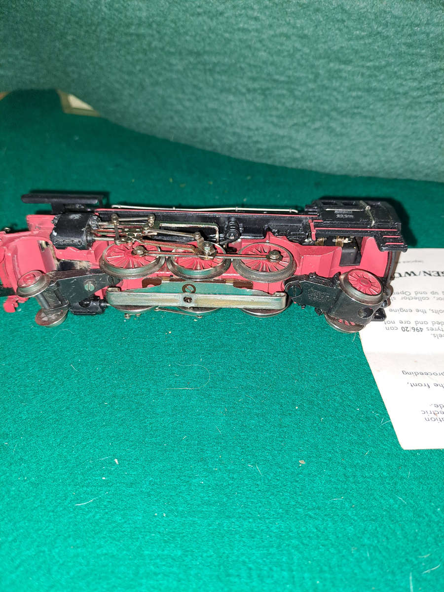 Marklin HO DB steam loc and tender  DB 23014 3005