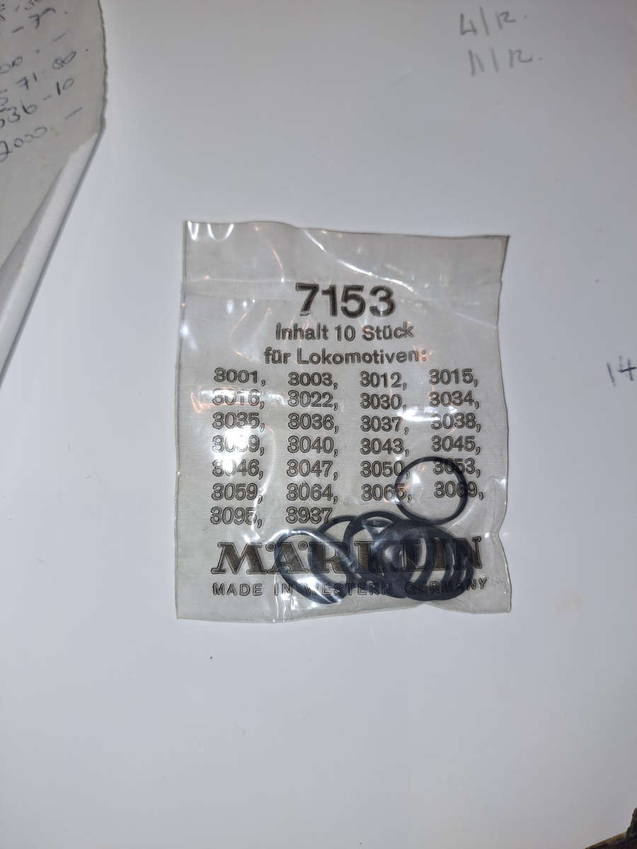 Marklin HO traction tires 7153 10pce per pkt