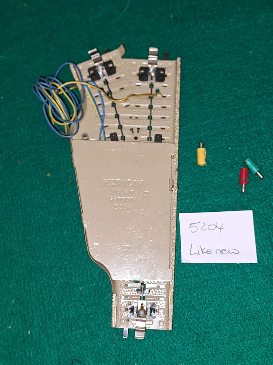 Marklin ho 5204 electric turnout left like new