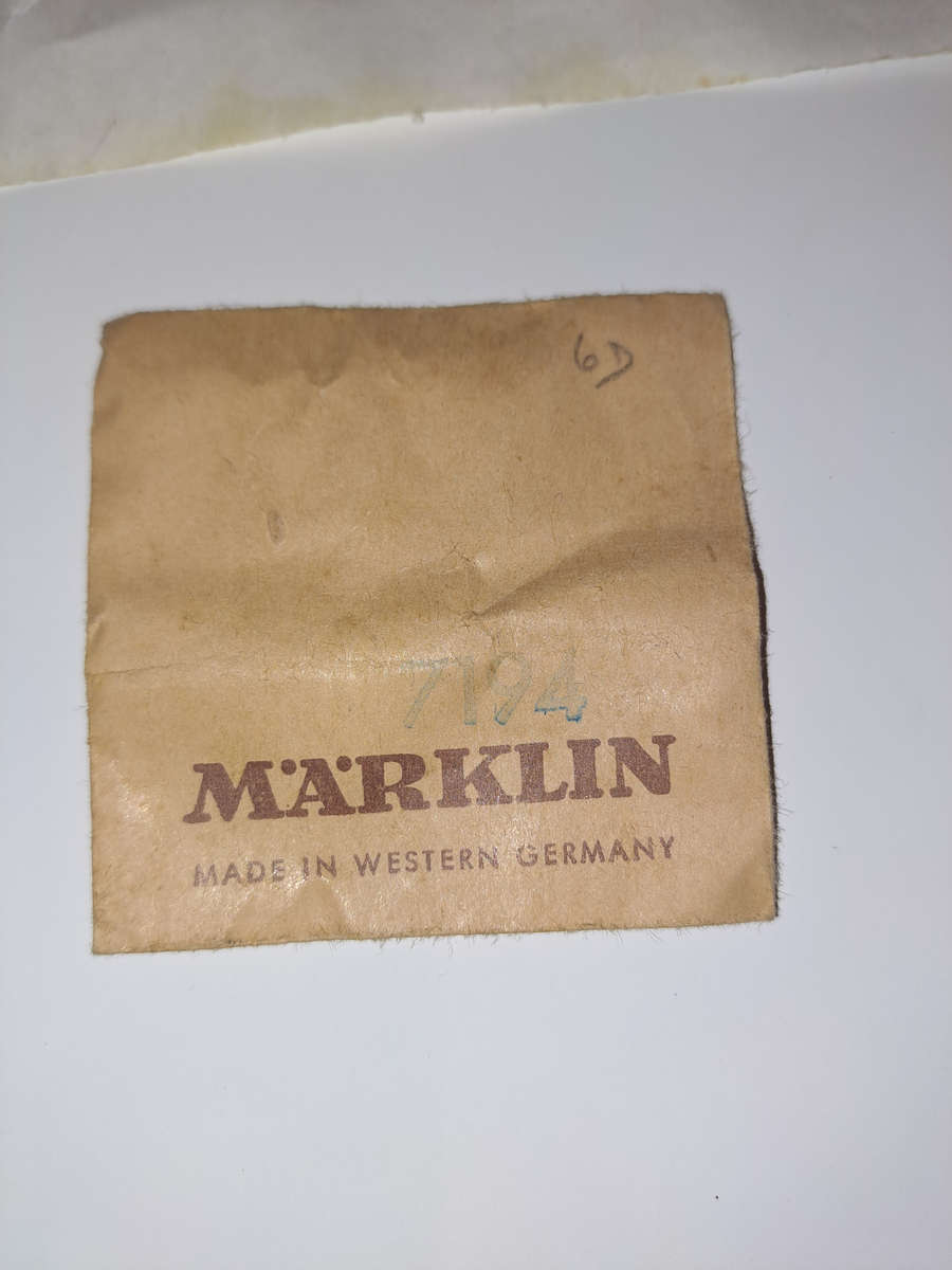 Marklin 7194, Reverse Unit Springs Pack of 5, Great for Close couplers too, New