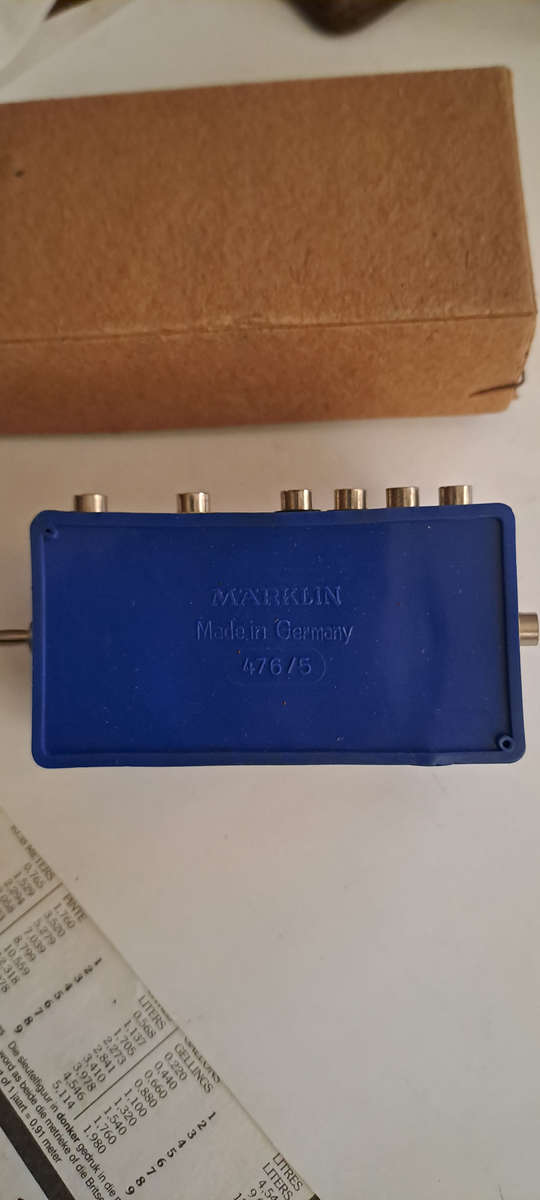 Marklin HO 476/5 control in box