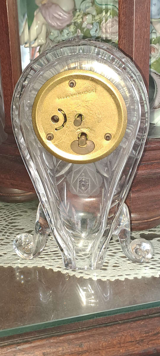 Vintage Mercedes Rose Cut crystal clock wind up