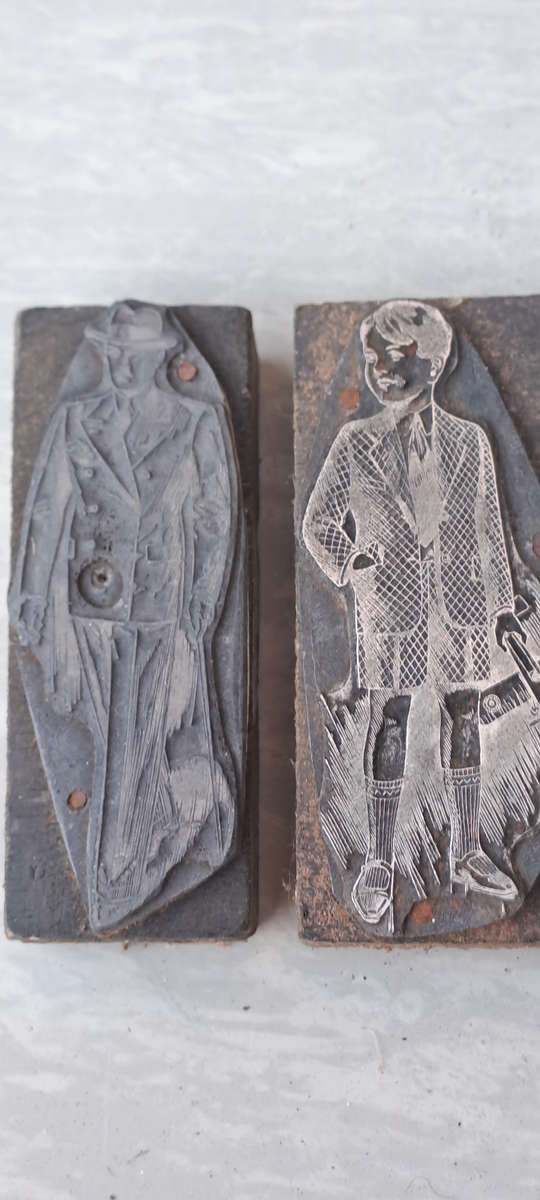 8 Vintage Brands clothing store lead stamps