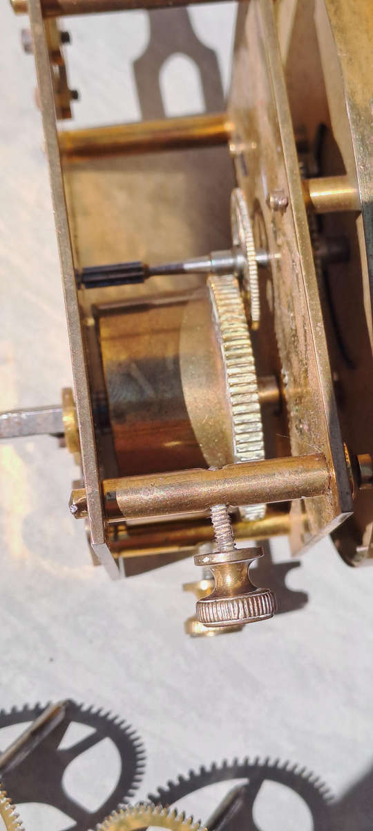 2x French carriage clock movements 1x working