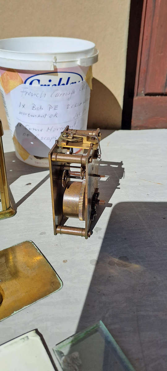 2x French carriage clock movements 1x working