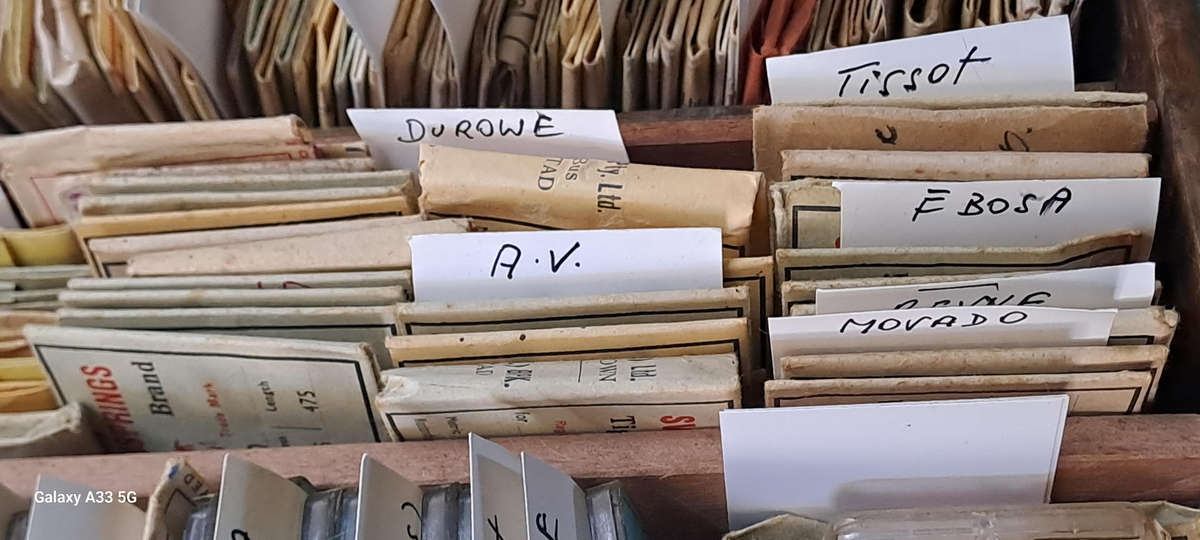 Huge selection of various vintage watch main springs