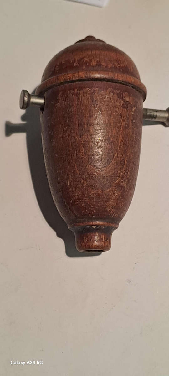 Vintage wood light switch