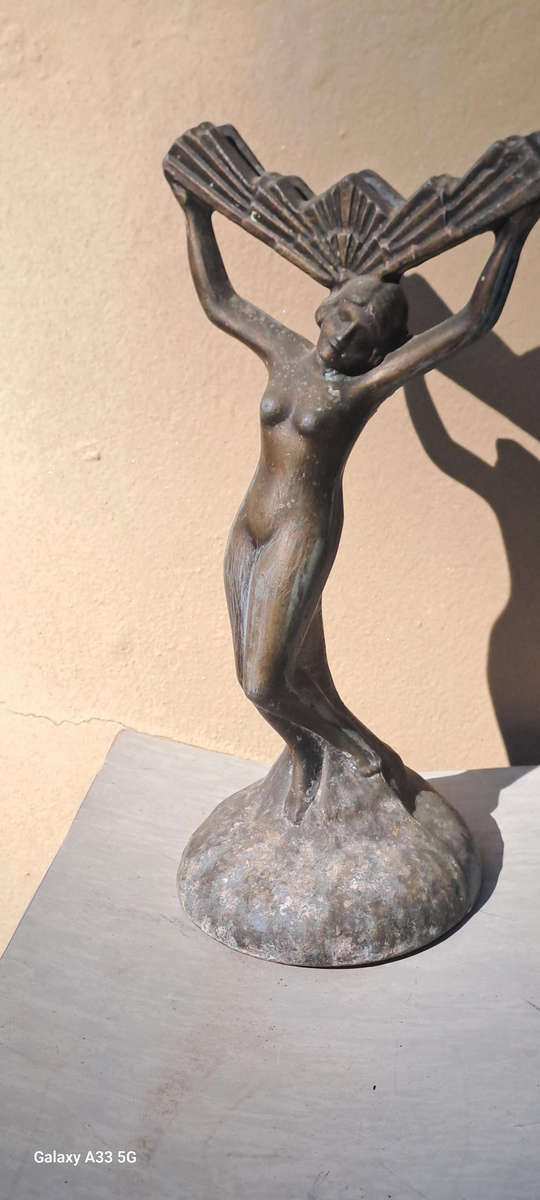 Art Deco nude lady lamp base