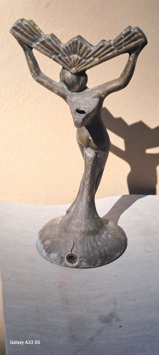 Art Deco nude lady lamp base