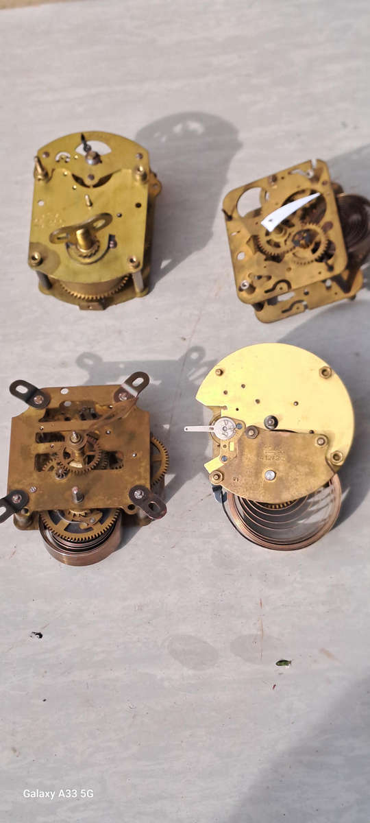 4x small vintage clock movements some working others not tested French, keinzle and others