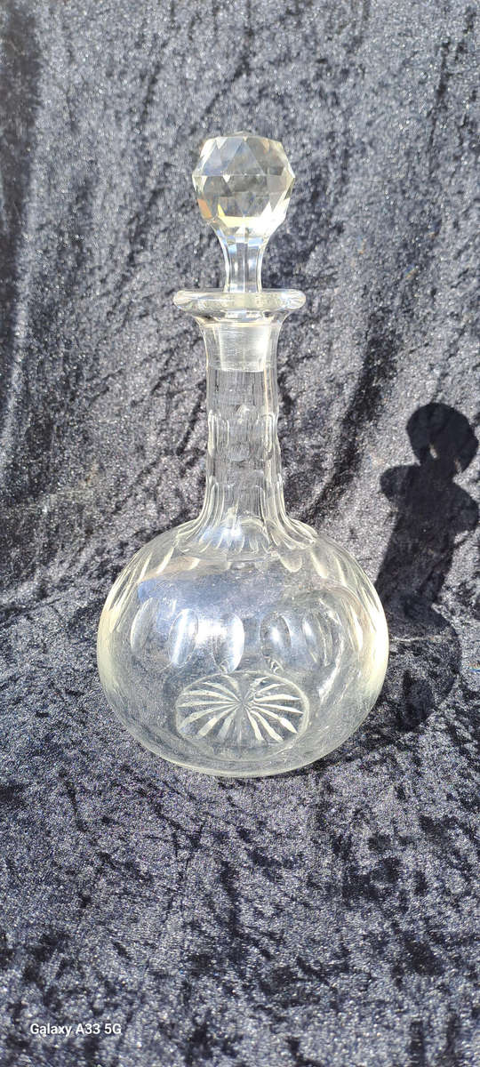beautiful ball cut glass crystal decanter old