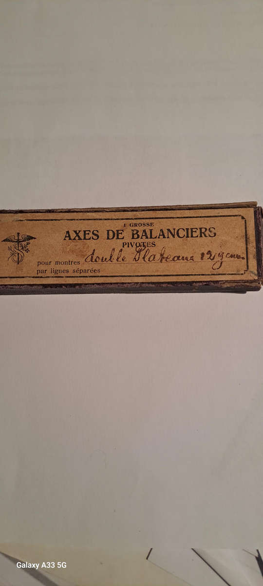 3 box lot double balances, pivots, Lanco and Rotary Balance staffs