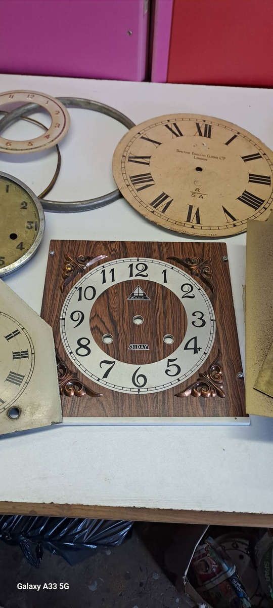 Lot of clock faces and bezel's