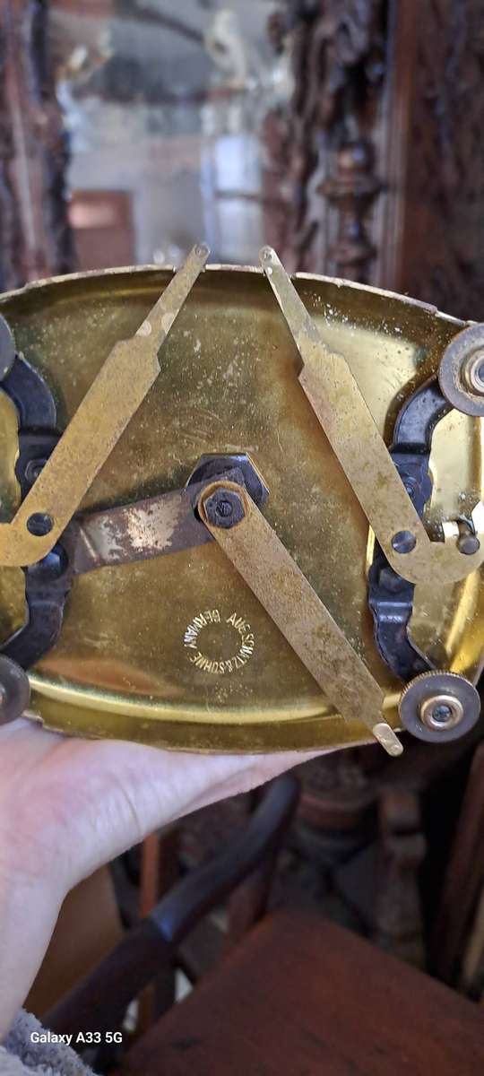 Small Schatz mantle clock ( Anniversary clock) working