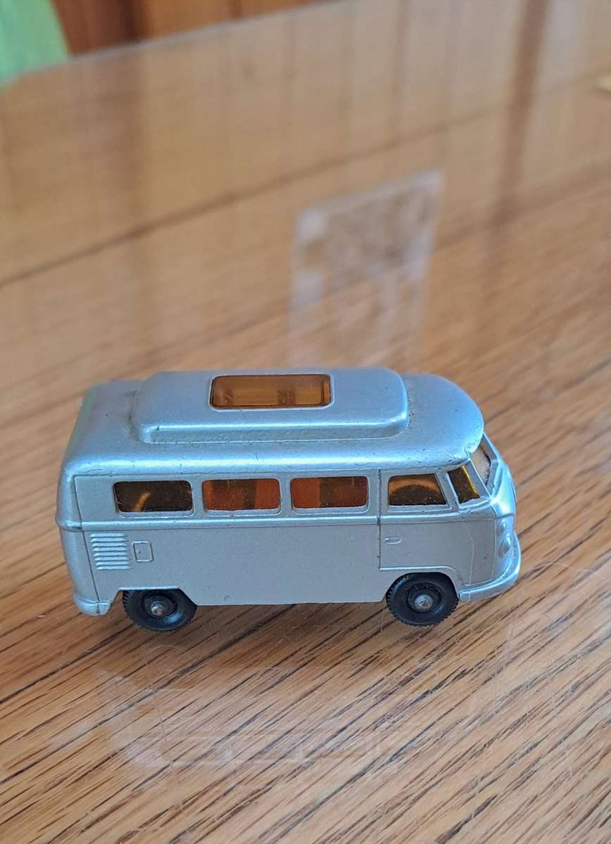 Lesney Matchbox No 34 Volkswagen Camper very nice condition