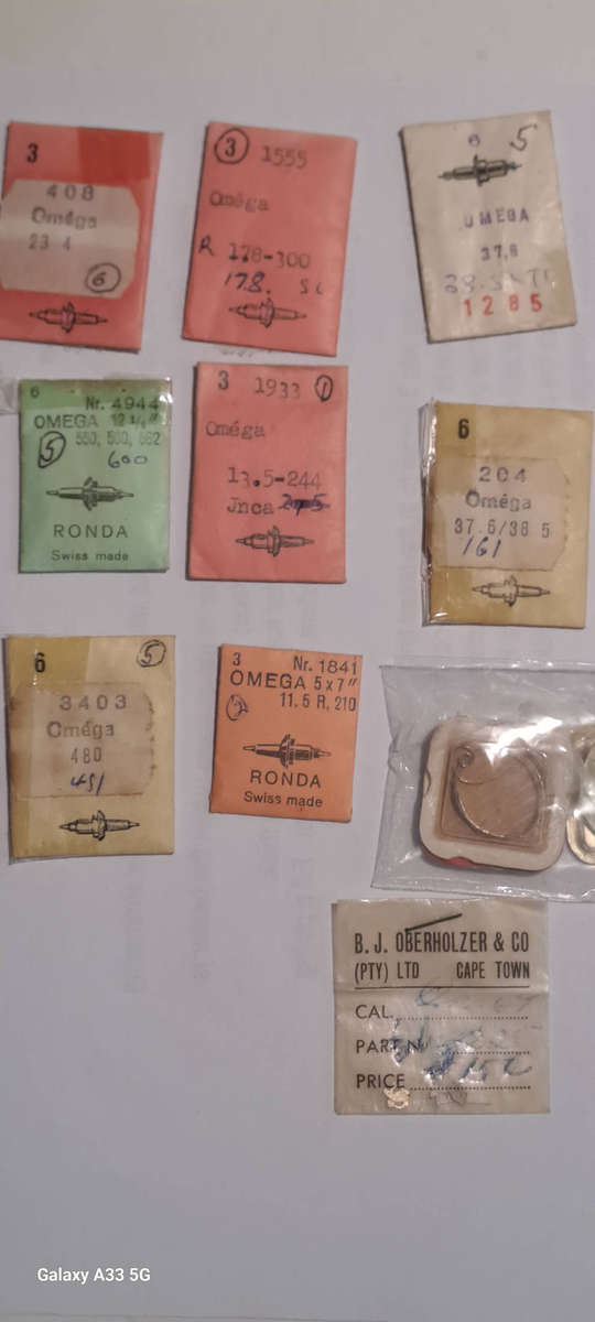 Lot vintage Omega spares as per pictures