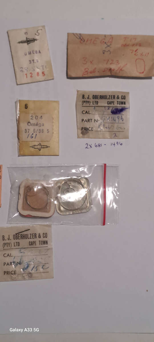 Lot vintage Omega spares as per pictures