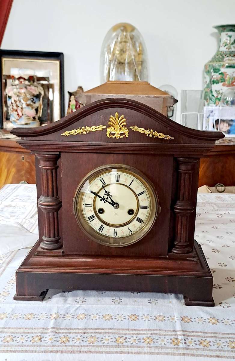 Hamburg American Co 14 Day strike mantle clock working
