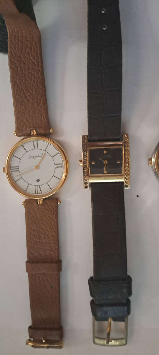 6x quartz ladies and mens watches