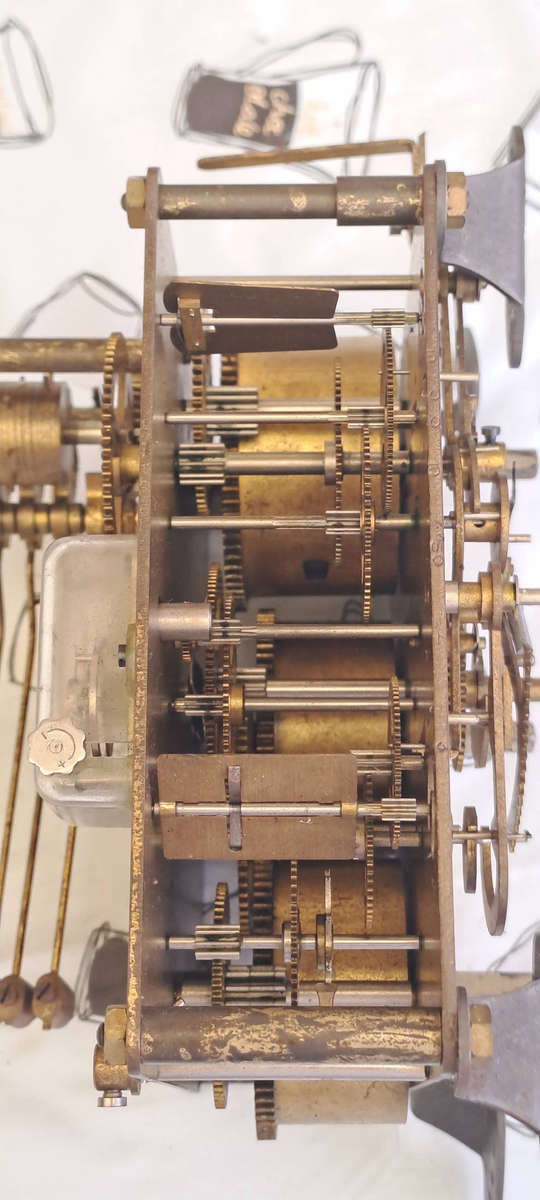 German Karl Lauffer clock movement
