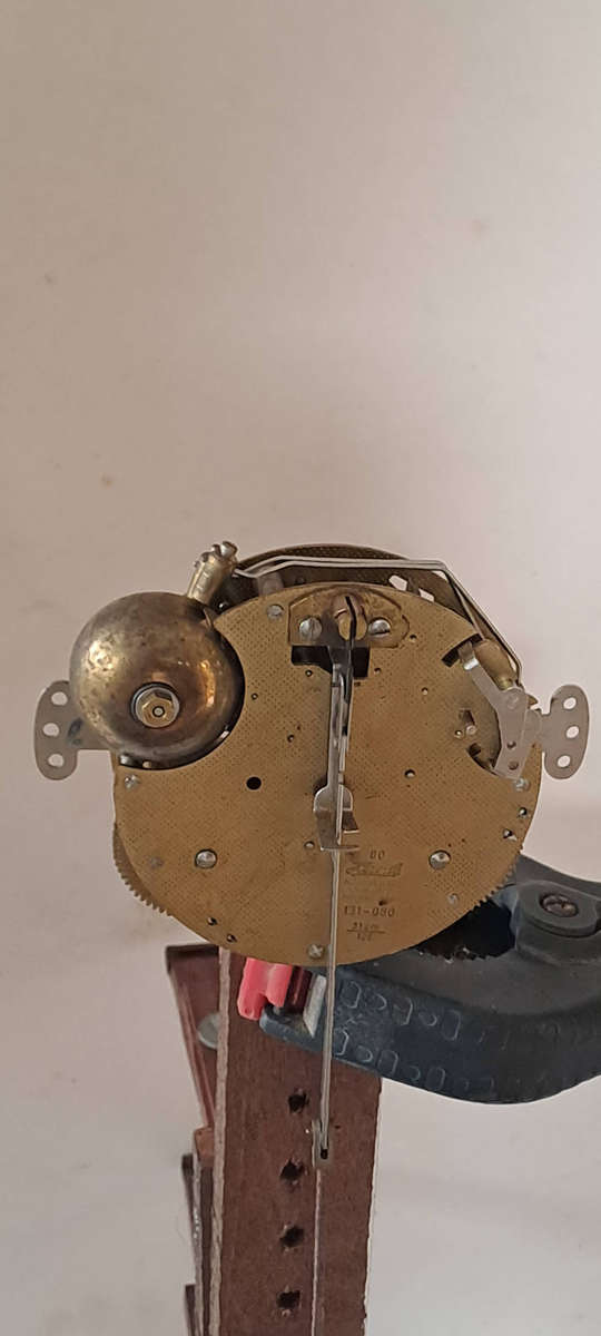 Hermle 80  131-080 clock movement complete with pendulum