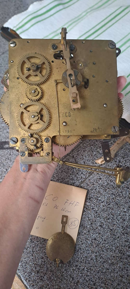 Unco 5 Gong clock movement complete