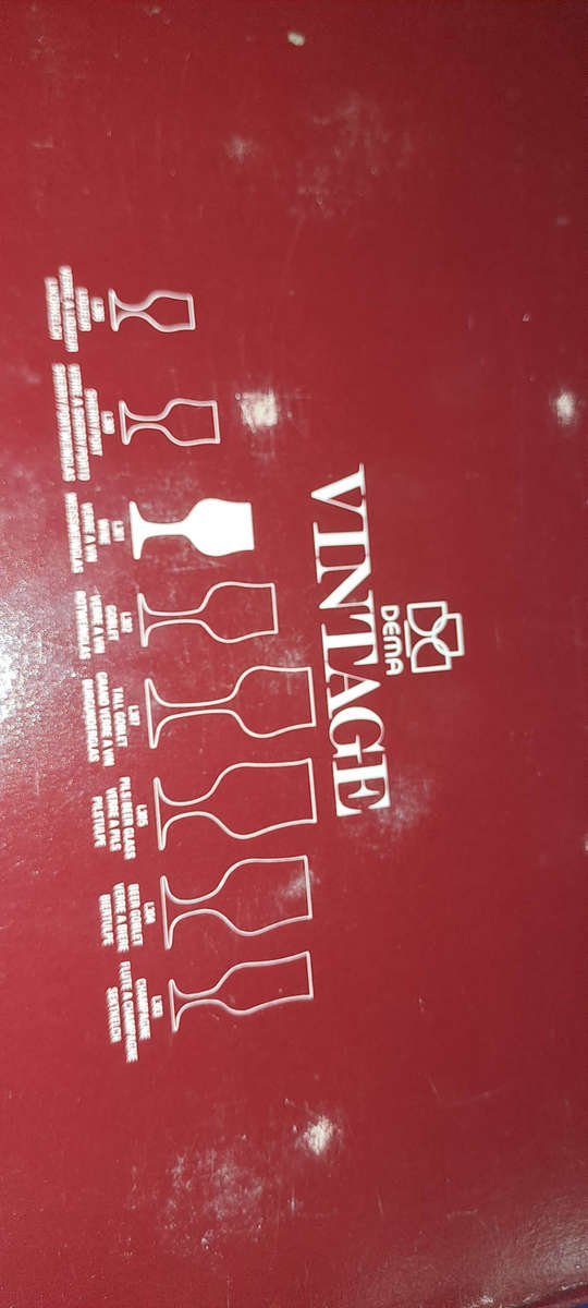 Vintage Set 4 Dema England crystal wine glasses