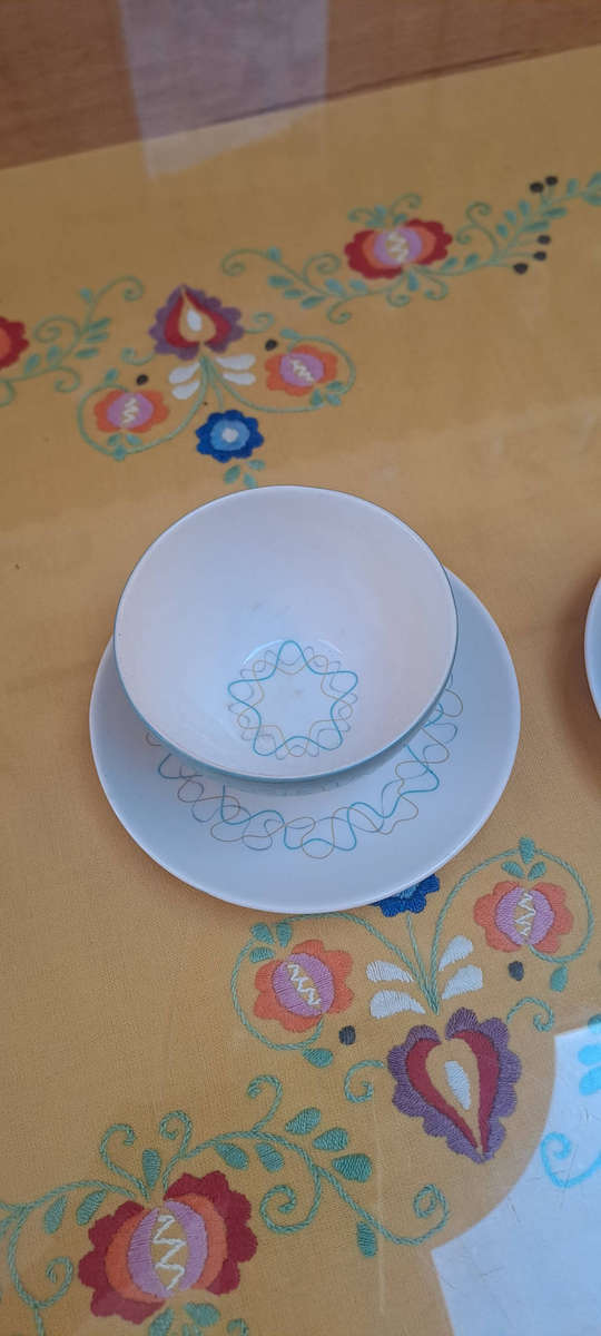 Royal Doulton Tracery D6442 duo's