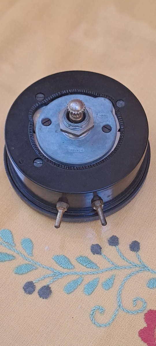 Reform Brevet self winding clock movement