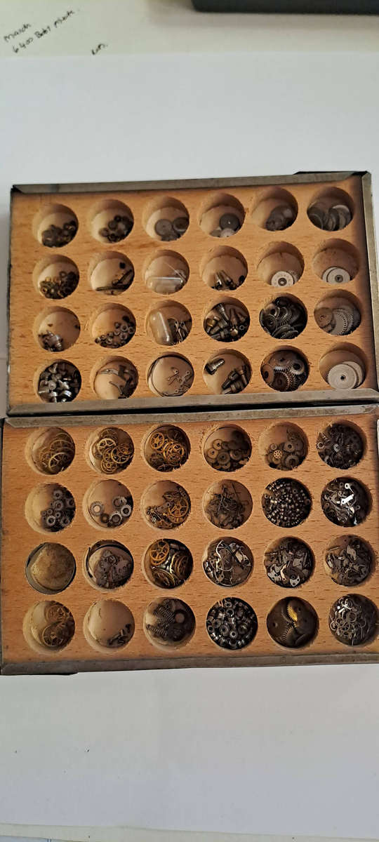 Assortment of Vintage BUREN watch parts