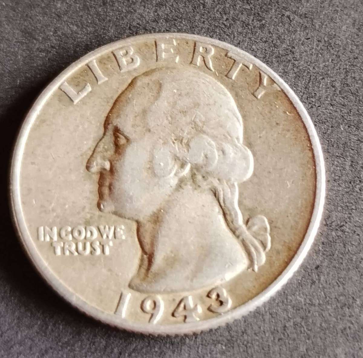 USA 1943 silver 90% 1/4 dollar coin in great condition