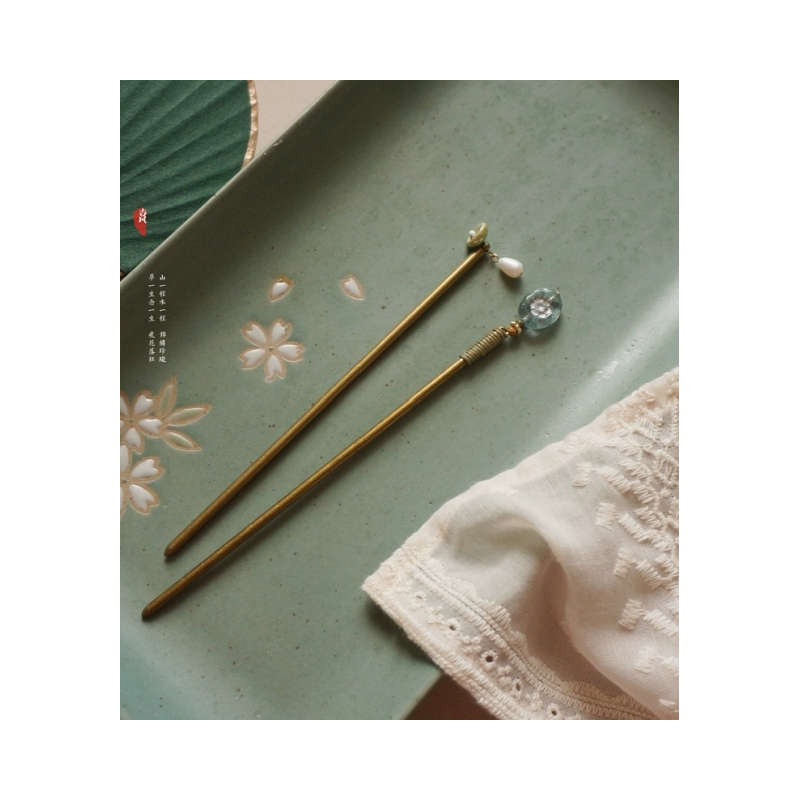 One Pair of Two Classic Hairpins