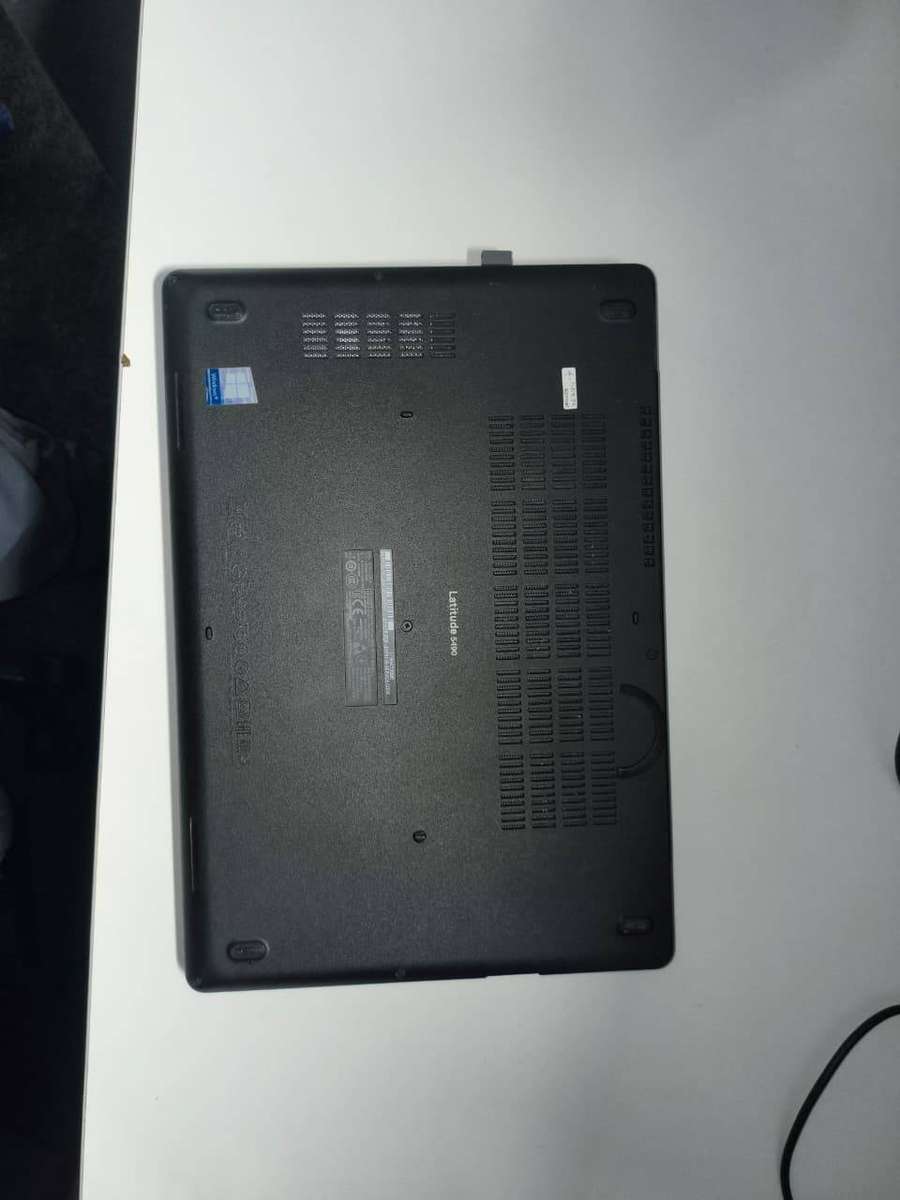 Dell Latitude 5490