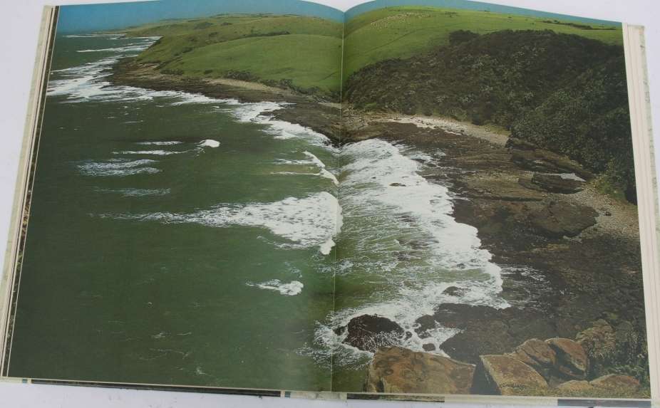 The Coast of Southern Africa, (Beautiful Book)