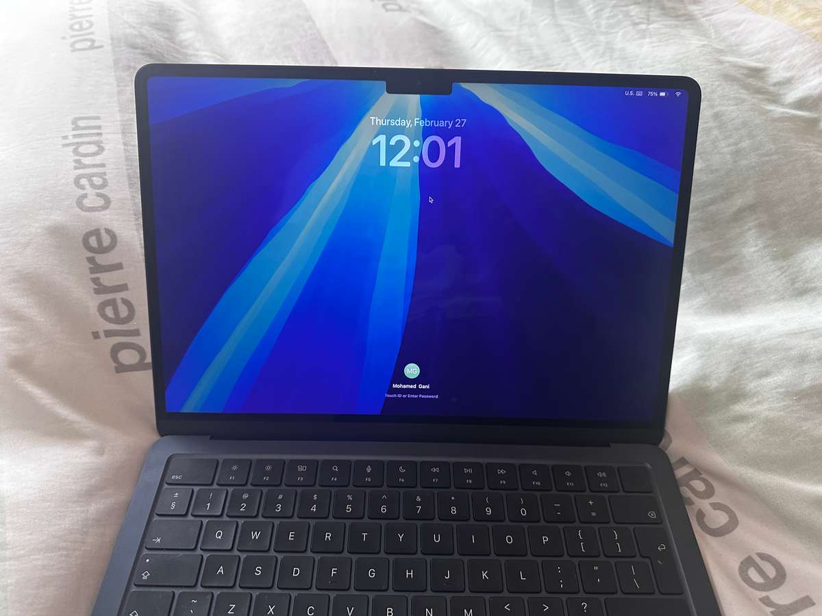 MacBook Air m2 256gb