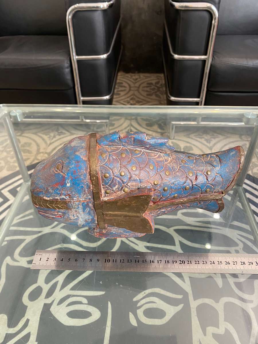 VINTAGE WOODEN ABD BRASS FISH !!!!
