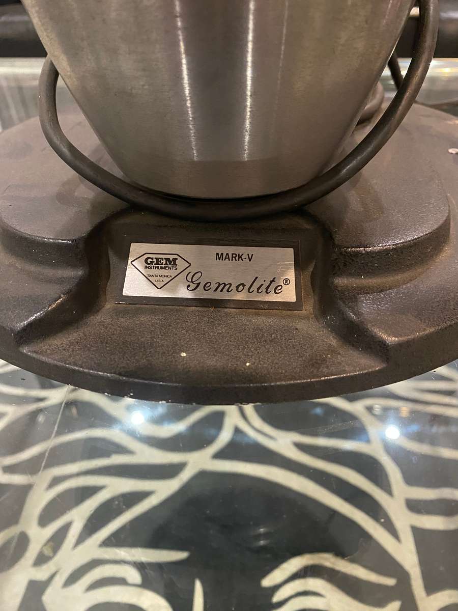 Bausch & Lomb Mark V gemolite microscope