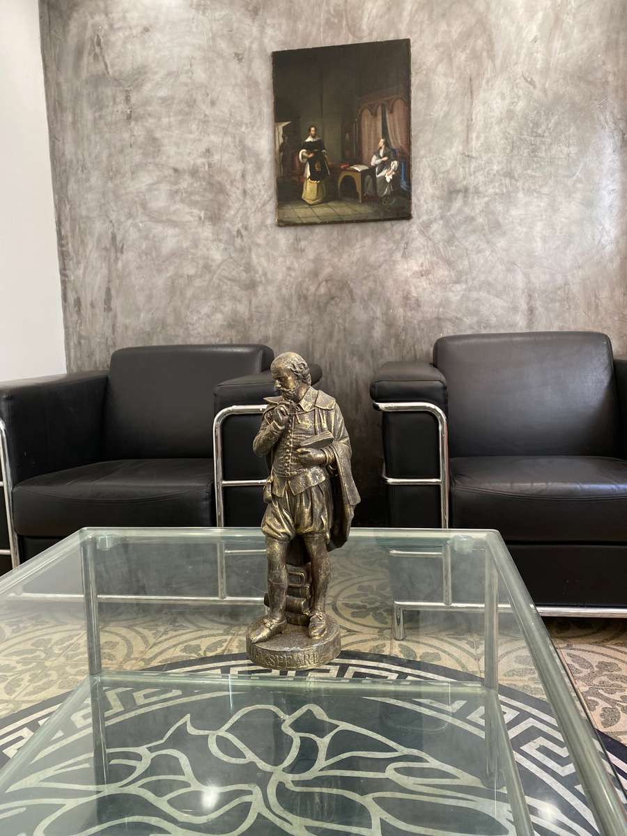 31CM tall spelter Shakespeare sculpture!!!!