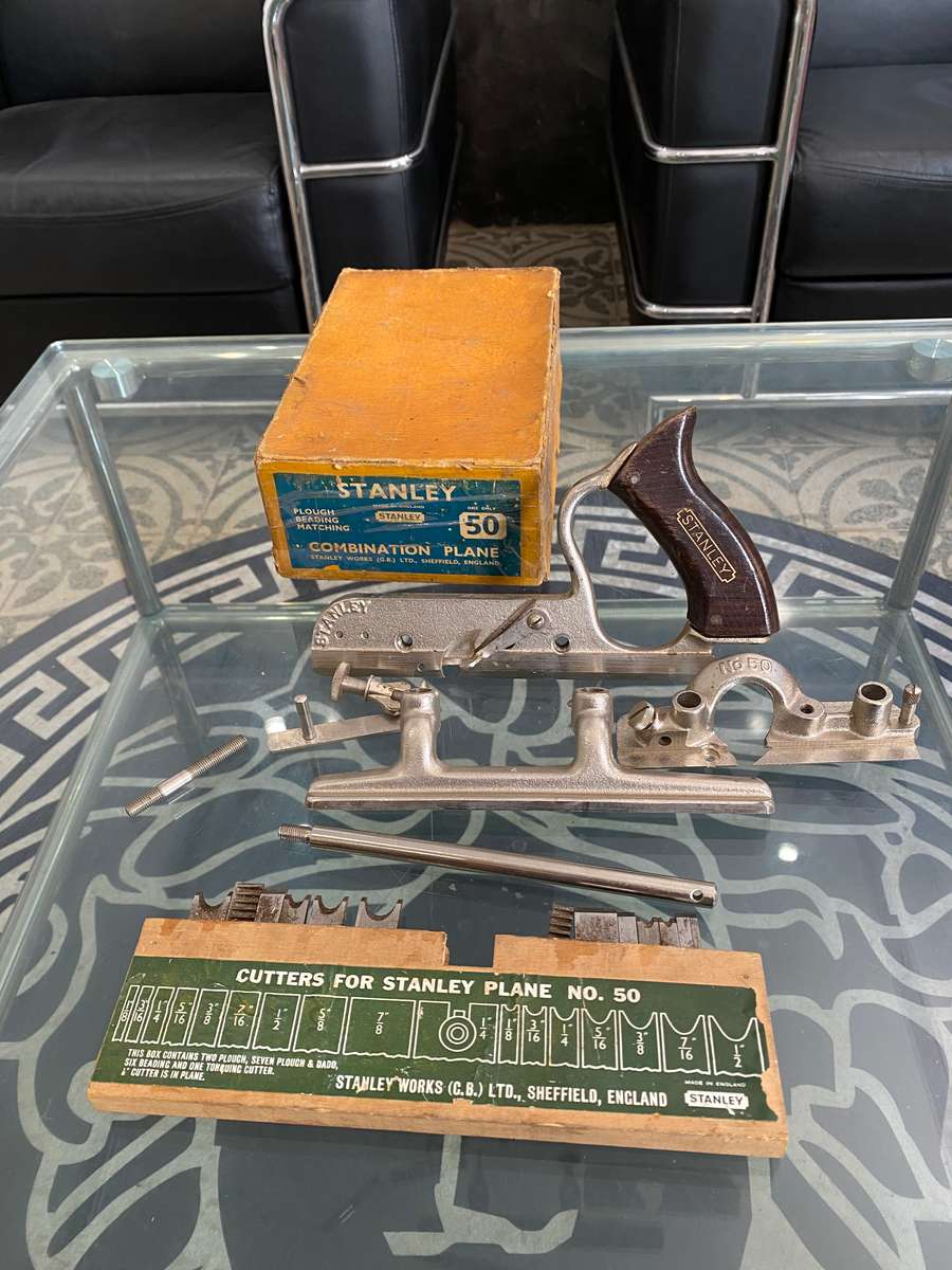 Stanley combination plane no50 as seen on pictures not complete in box !!!!!