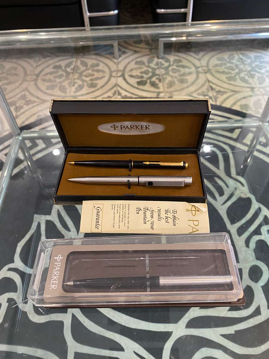 Parker pens lot of 4