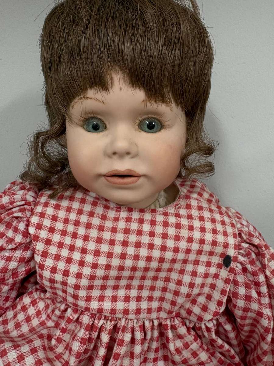 Porselien doll